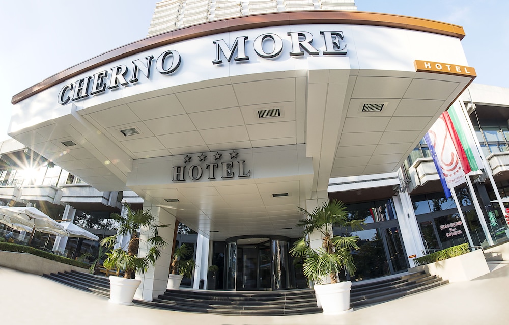 Hotel & Casino Cherno More (3)